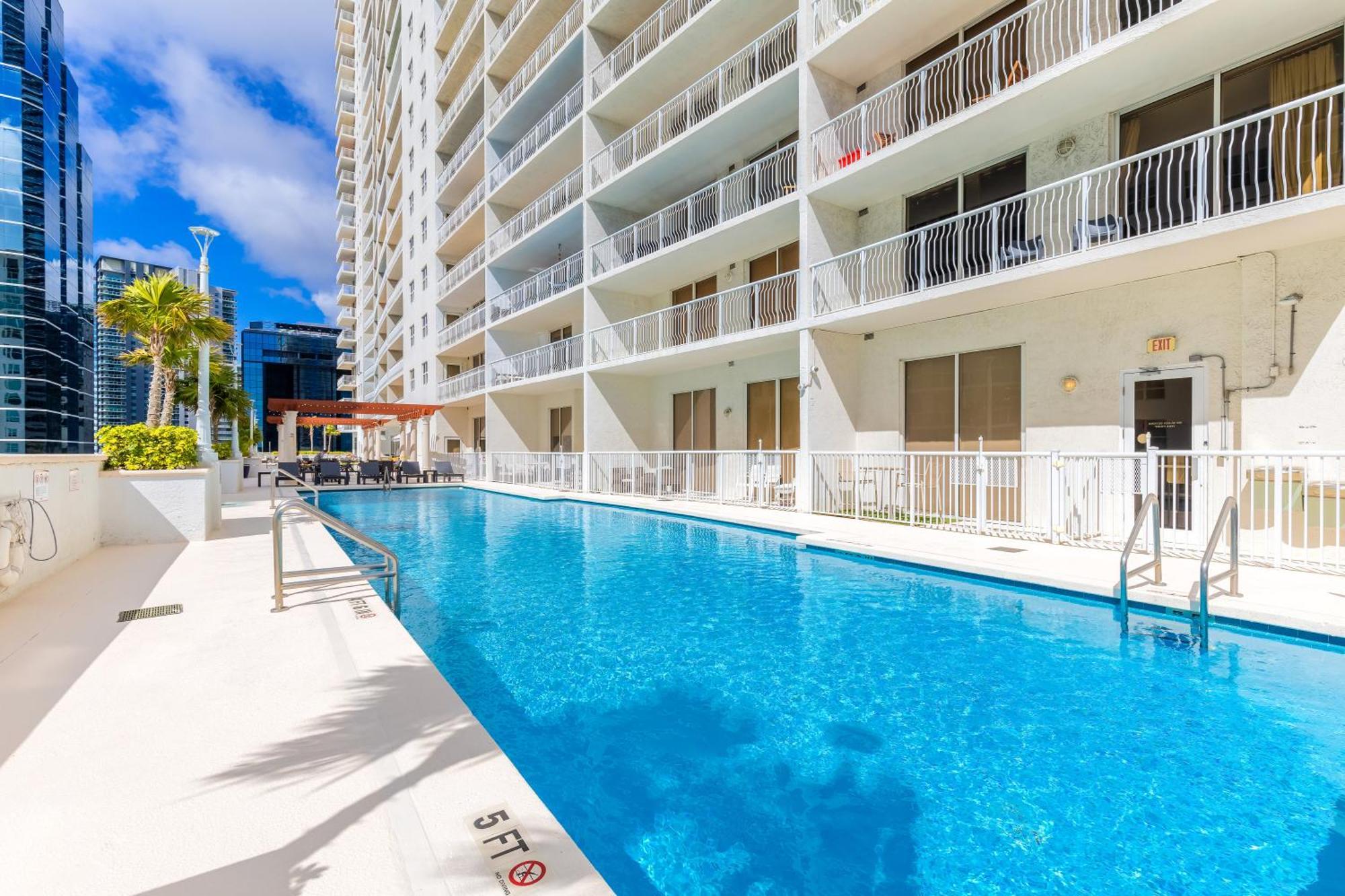 Upscale Brickell 3 Bedroom With Water Views And Free Parking Miami Ngoại thất bức ảnh