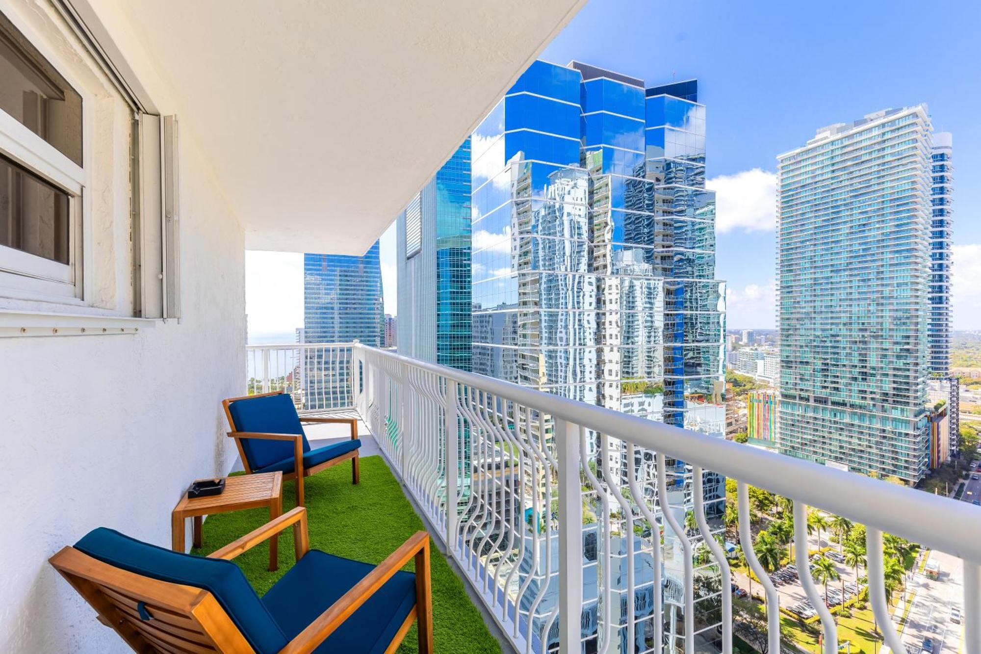 Upscale Brickell 3 Bedroom With Water Views And Free Parking Miami Ngoại thất bức ảnh