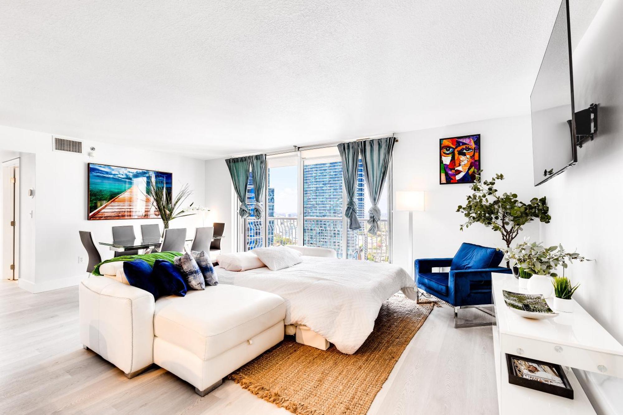 Upscale Brickell 3 Bedroom With Water Views And Free Parking Miami Ngoại thất bức ảnh