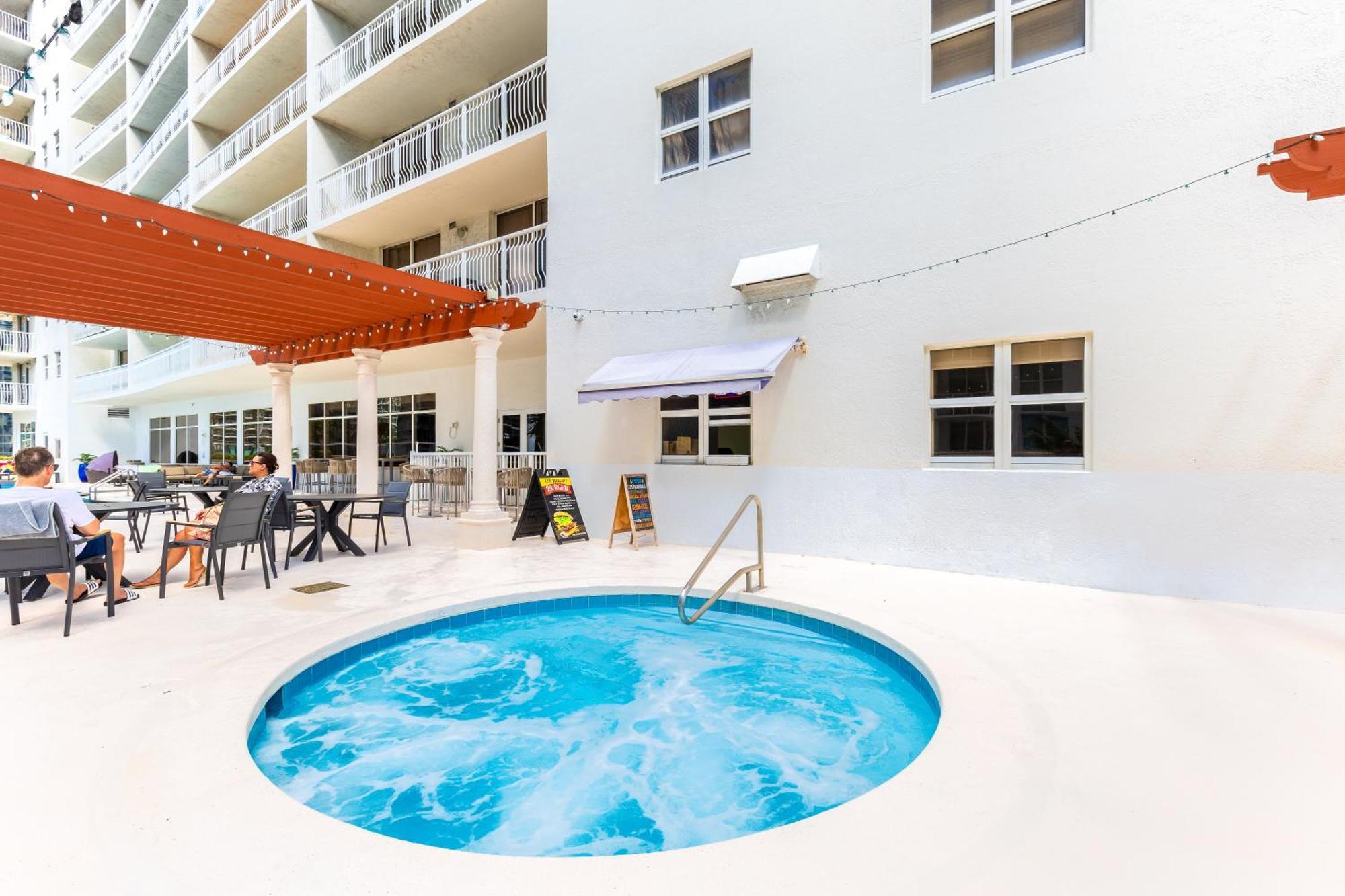 Upscale Brickell 3 Bedroom With Water Views And Free Parking Miami Ngoại thất bức ảnh