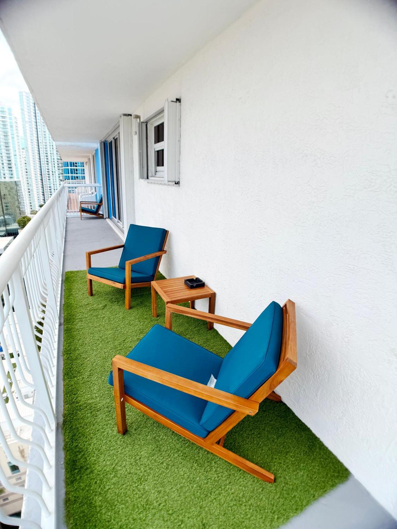 Upscale Brickell 3 Bedroom With Water Views And Free Parking Miami Ngoại thất bức ảnh